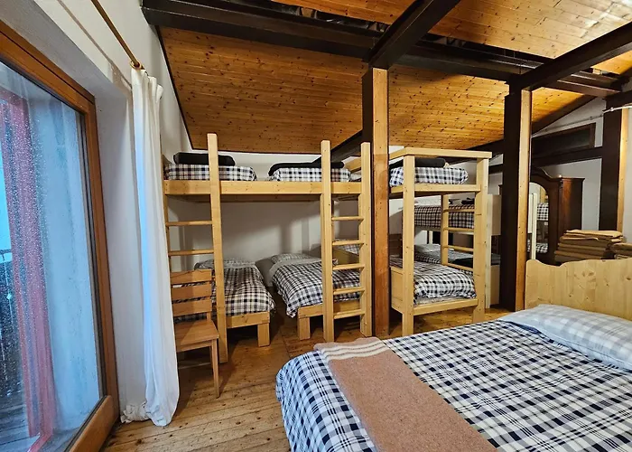 Rifugio Guglielmo E Giovanni Pelizzo Homestay Montemaggiore (Savogna, Udine)