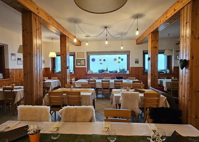 Rifugio Guglielmo E Giovanni Pelizzo Homestay *